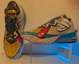 Nike LeBron 18 Low Stewie Griffin Family Guy CV756