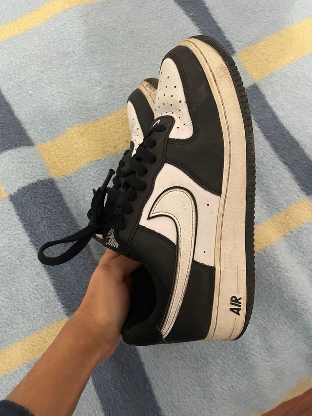 Nike Air Force 1 Blancas y Negras Talla 41,5