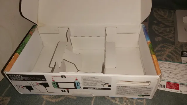 Caja vacía Nintendo Switch Animal Crossing