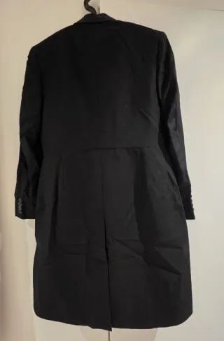 Esmoquin con cola negro