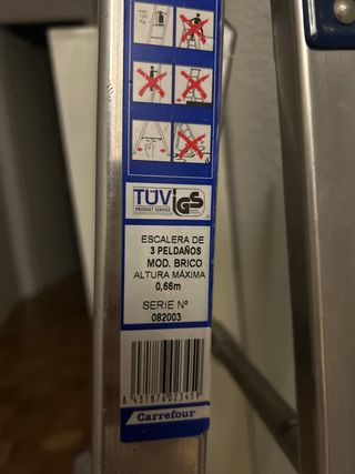 Escalera Carrefour 3 peldaños aluminio