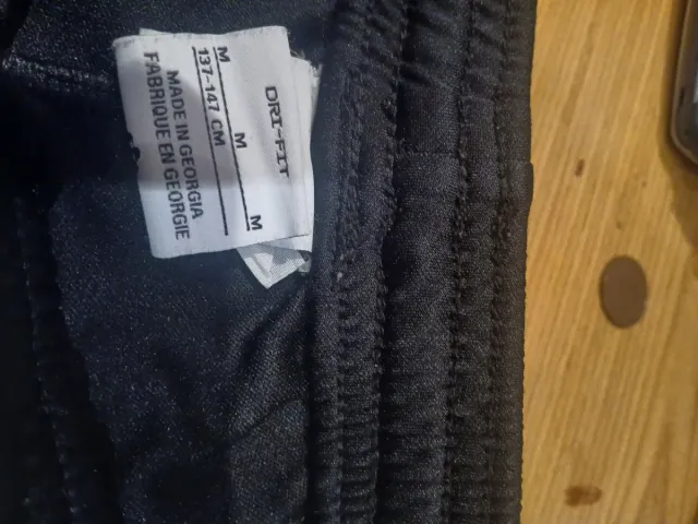 Pantalón chándal niño Nike negro