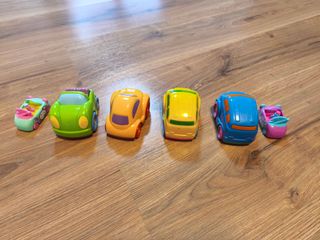 6 passeggini giocattolo