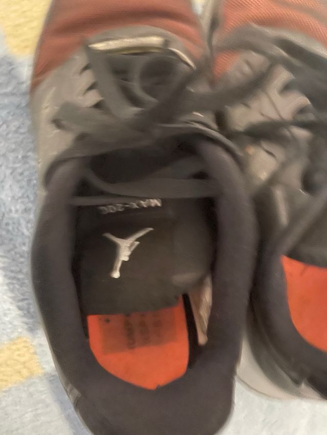 Jordan Max 2000 Zapatillas Negras y naranjas