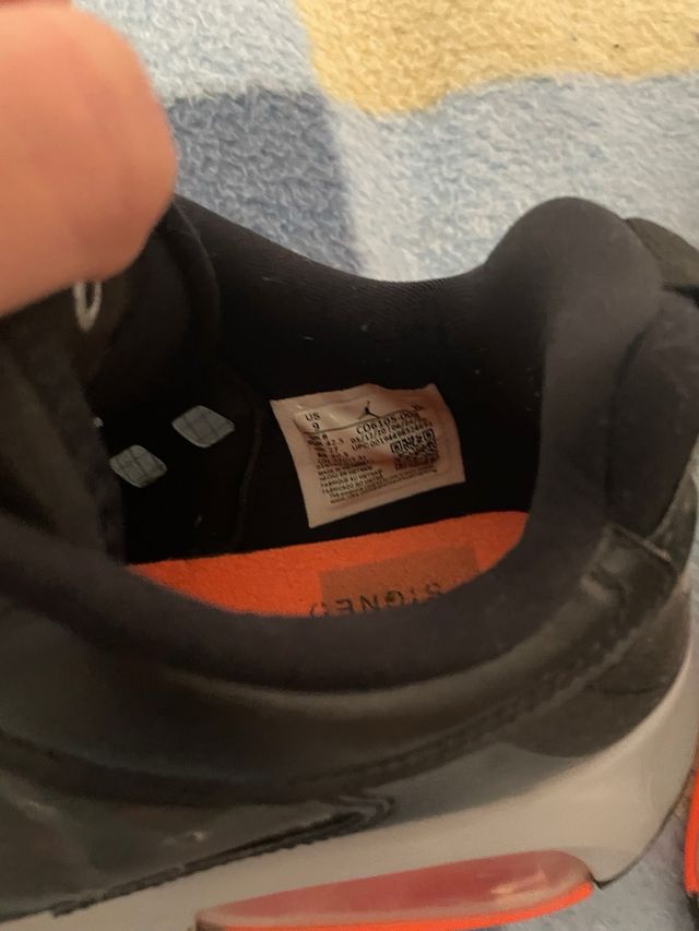 Jordan Max 2000 Zapatillas Negras y naranjas