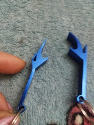 Llavero Abrebotellas Azul Taller Ricardo