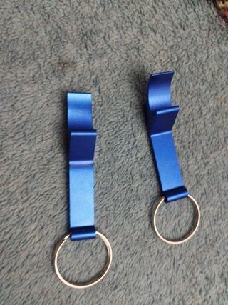 Llavero Abrebotellas Azul Taller Ricardo