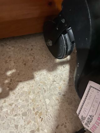 2 Patinetes Eléctricos (uno sin cámara/cubierta)