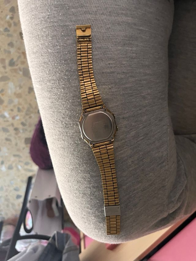 Reloj Casio Vintage Dorado A168WG-9EF