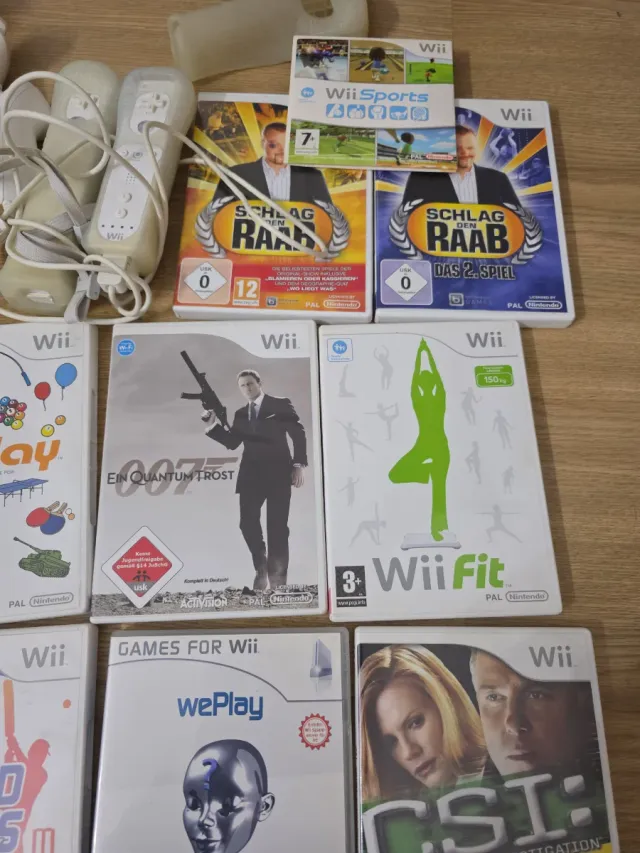 Lote Wii: Mandos , Juegos , dvd monedas sellos etc