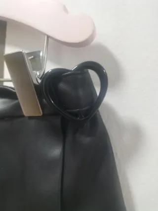 Falda pantalón niña piel sintética negra