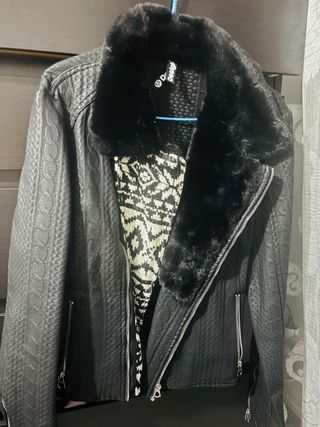 Chaqueta Desigual Piel Negra Talla M