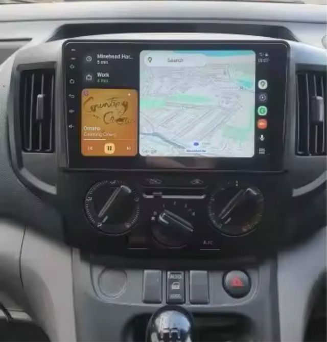 Radio pantalla Nissan NV200