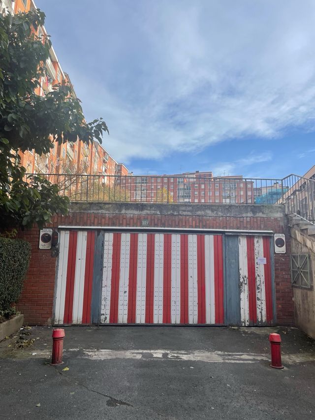 Plaza de garaje en Santutxu