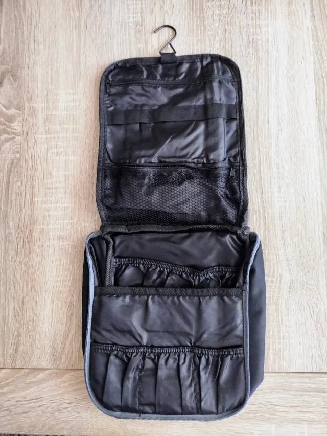 Neceser BOUGICORD hombre negro y gris