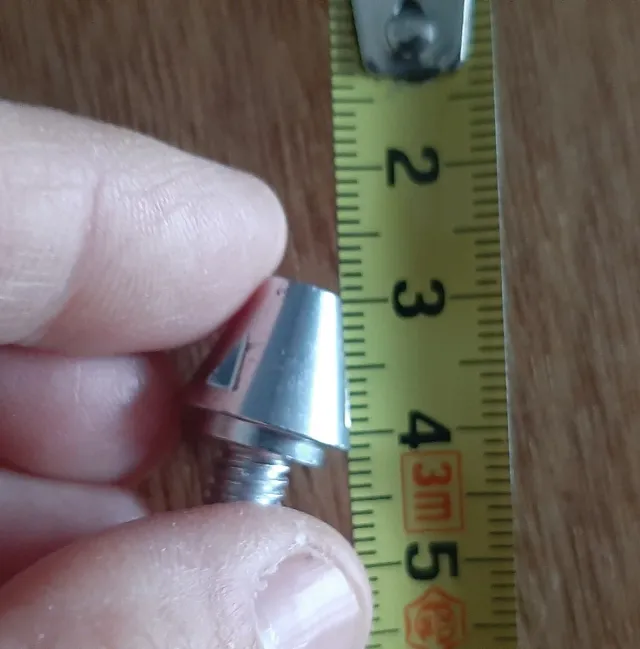 Set tacchetti per scarpini calcio Adidas