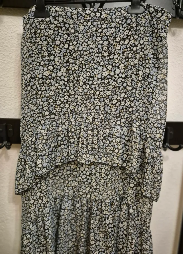 Falda gasa volantes floral Primark T42