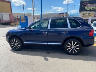 Porsche Cayenne 2003