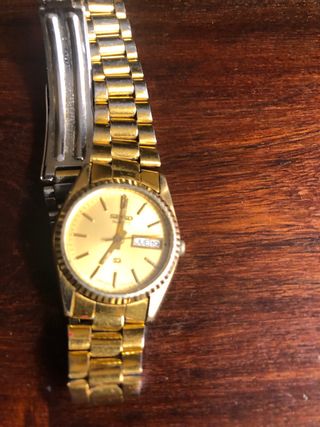 Reloj Seiko Dorado