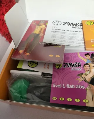 Zumba Fitness Set 4 DVD + 2 Manubri