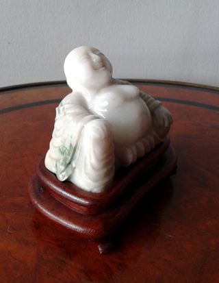 Figura de Buda en jade. China, Vintage