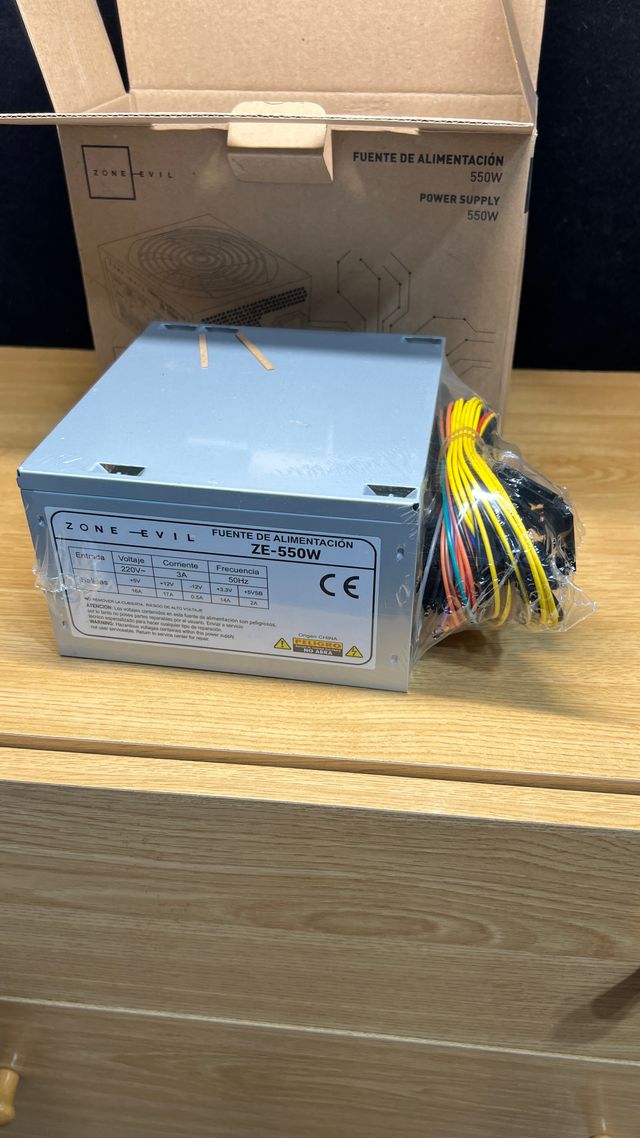Fuente Alimentación PC 550W ZONE EVIL