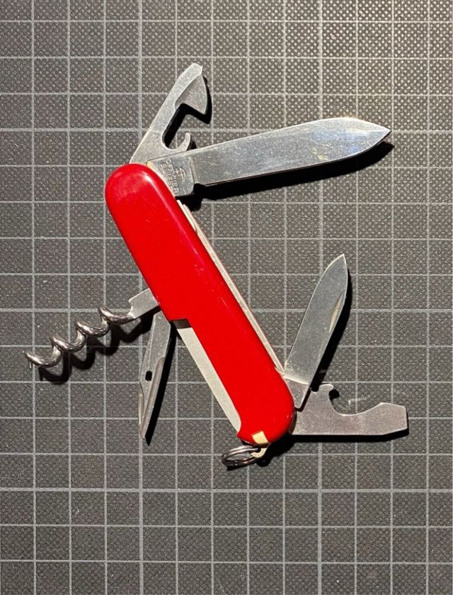 Victorinox Tourist 84mm