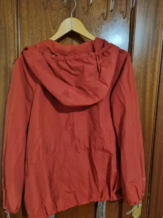 Chaqueta Gonnella con capucha