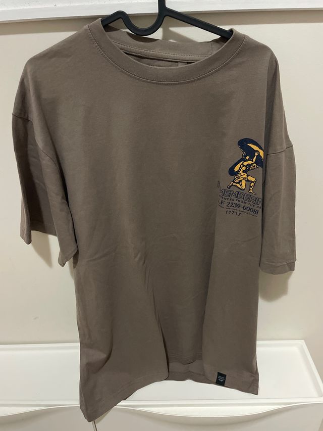 Camiseta Pull&Bear Talla L