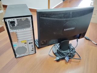 Medion PC Completo: Trabajo y Estudios