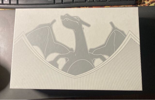 Charizard Ultra Premium Collection Box