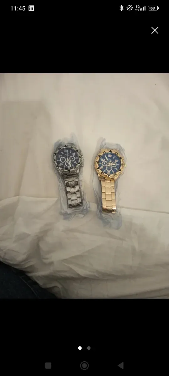 Relojes de pulsera plateado y dorado