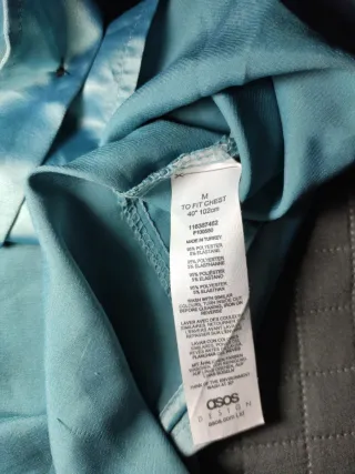 Camisa Azul de Satén Brillante ASOS Design