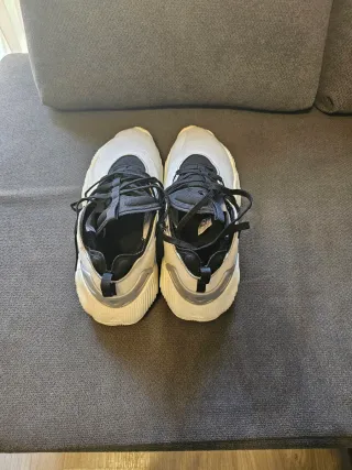 Adidas Trae Young 3 White Black 43 1/3