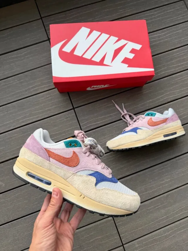 Nike Air Max 1 Tan Lines