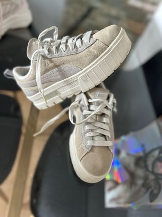 Zapatillas puma , color gris