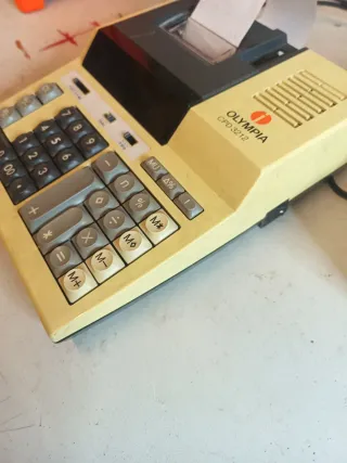 Calculadora Olympia CPD 3212 con rollo
