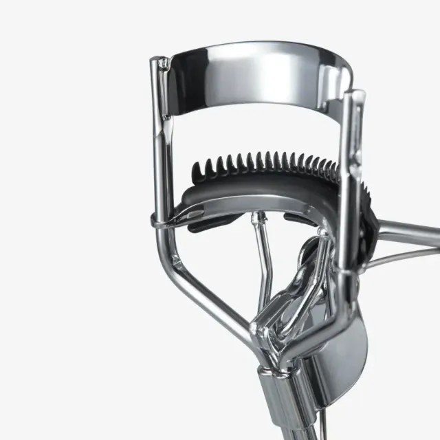 Rizador de Pestañas con Peine Separador