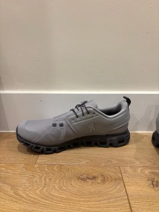 Zapatillas On Cloud 6 Waterproof Grises