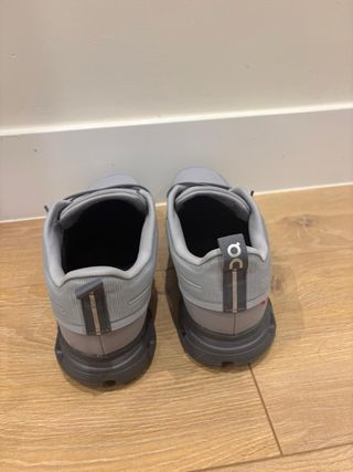 Zapatillas On Cloud 6 Waterproof Grises