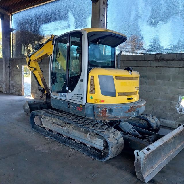 Excavadora Wacker Neuson EZ80