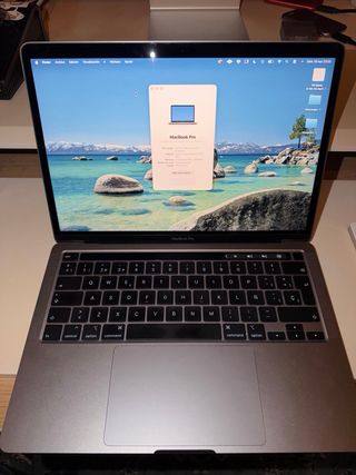 MacBook Pro 13 2020 i7 32GB RAM 512GB SSD