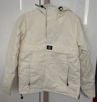 Anorak abrigo blanco con capucha canguro