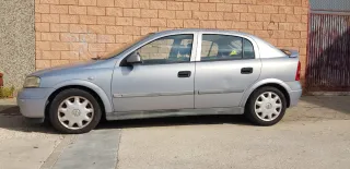 Opel Astra 2000