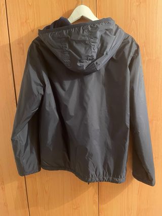 Cazadora Zara azul polar Talla M