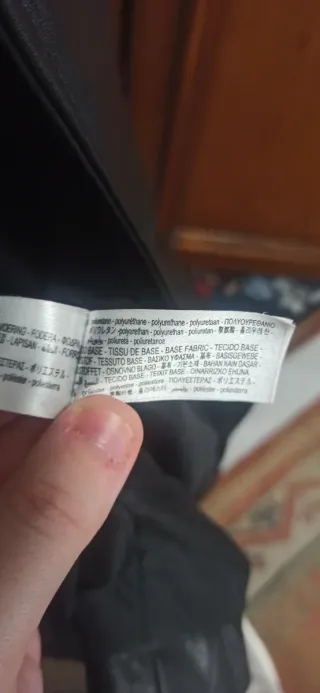 Gabardina Negra Bershka