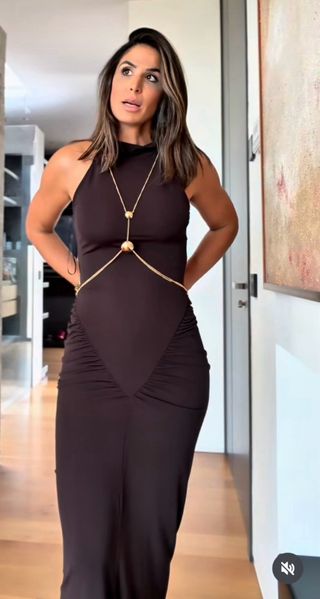 Vestido halter Zara con cadenas