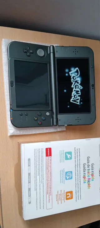 Nintendo New 3DS XL Caja y Pantalla IPS Superior