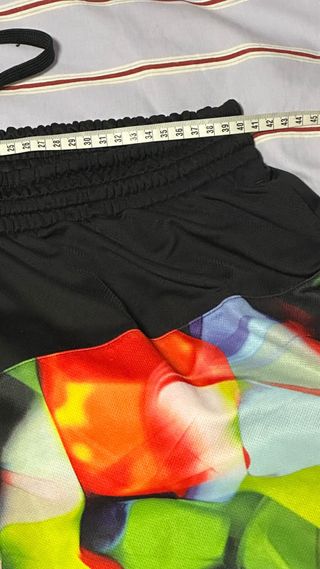 Pantalón corto Adidas multicolor