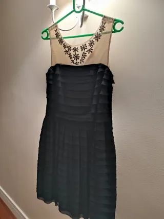 Vestido fiesta Derhy beige y negro